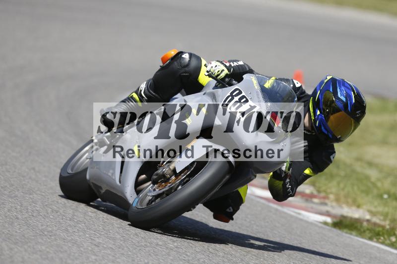 /17 17.05.2025 PROMAX ADR/Gruppe rot/881